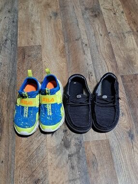Fila Kids Blue & Neon Green Athletic Sneakers AND black Hey Dudes (Used) Size 1